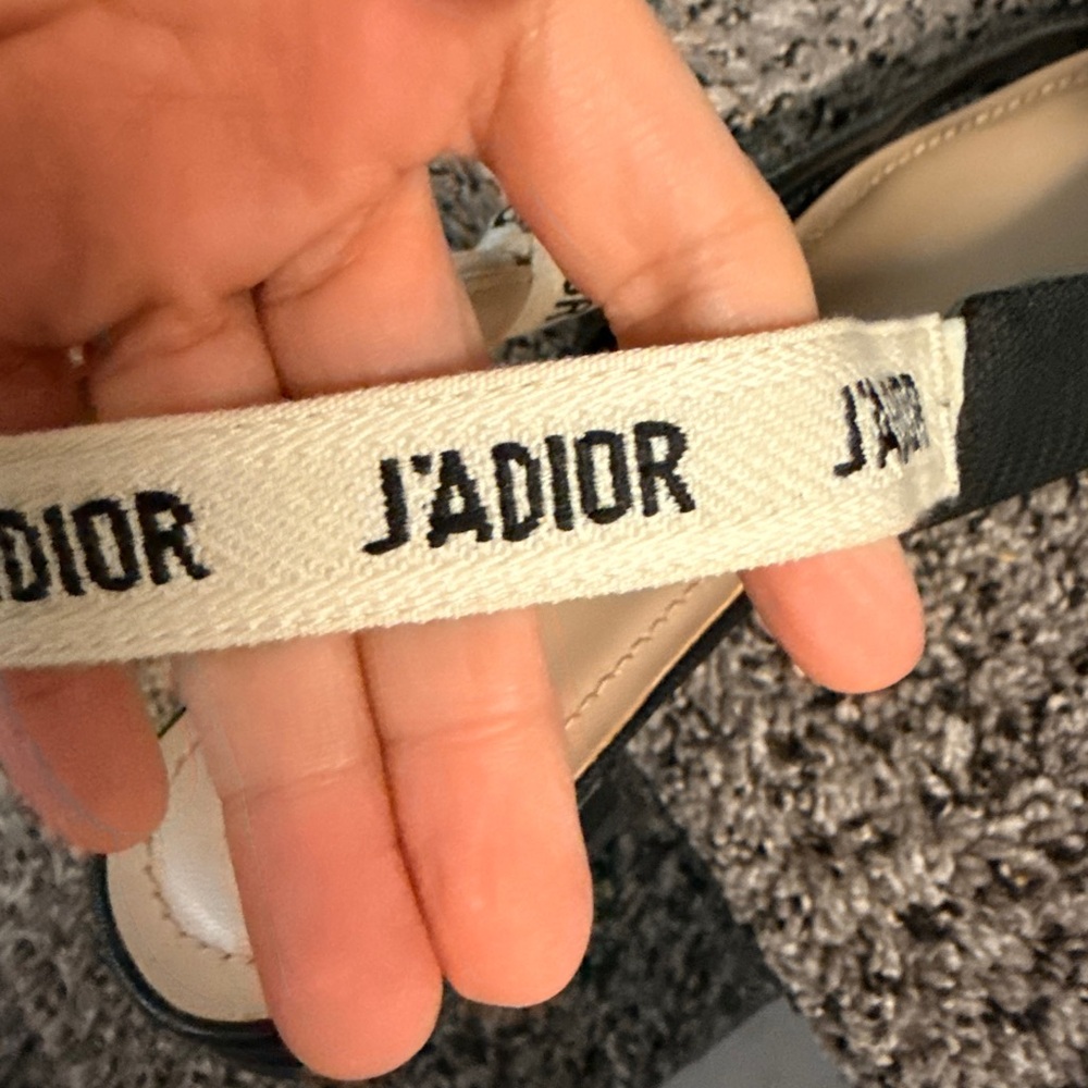 Dior Black and Cream J'Adior Slingback Flats - Picture 7 of 14